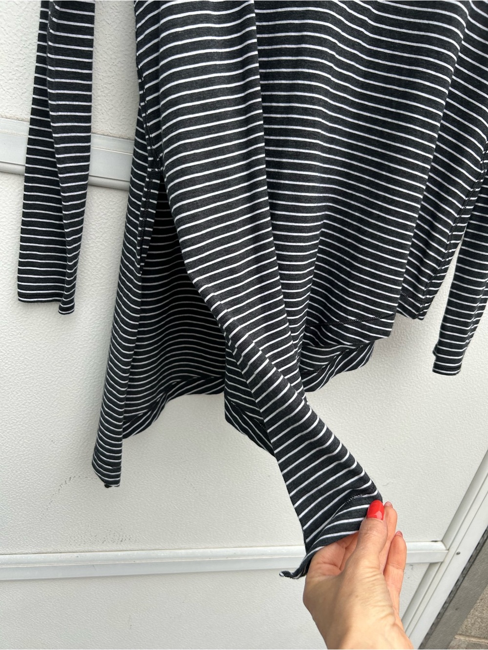 Lululemon Top To The Point Long Sleeve Sz 4 Modern Stripe Black Pima Cotton - Picture 8 of 12